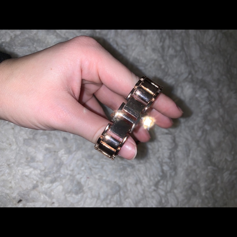 Watch - Picture 5 of 5